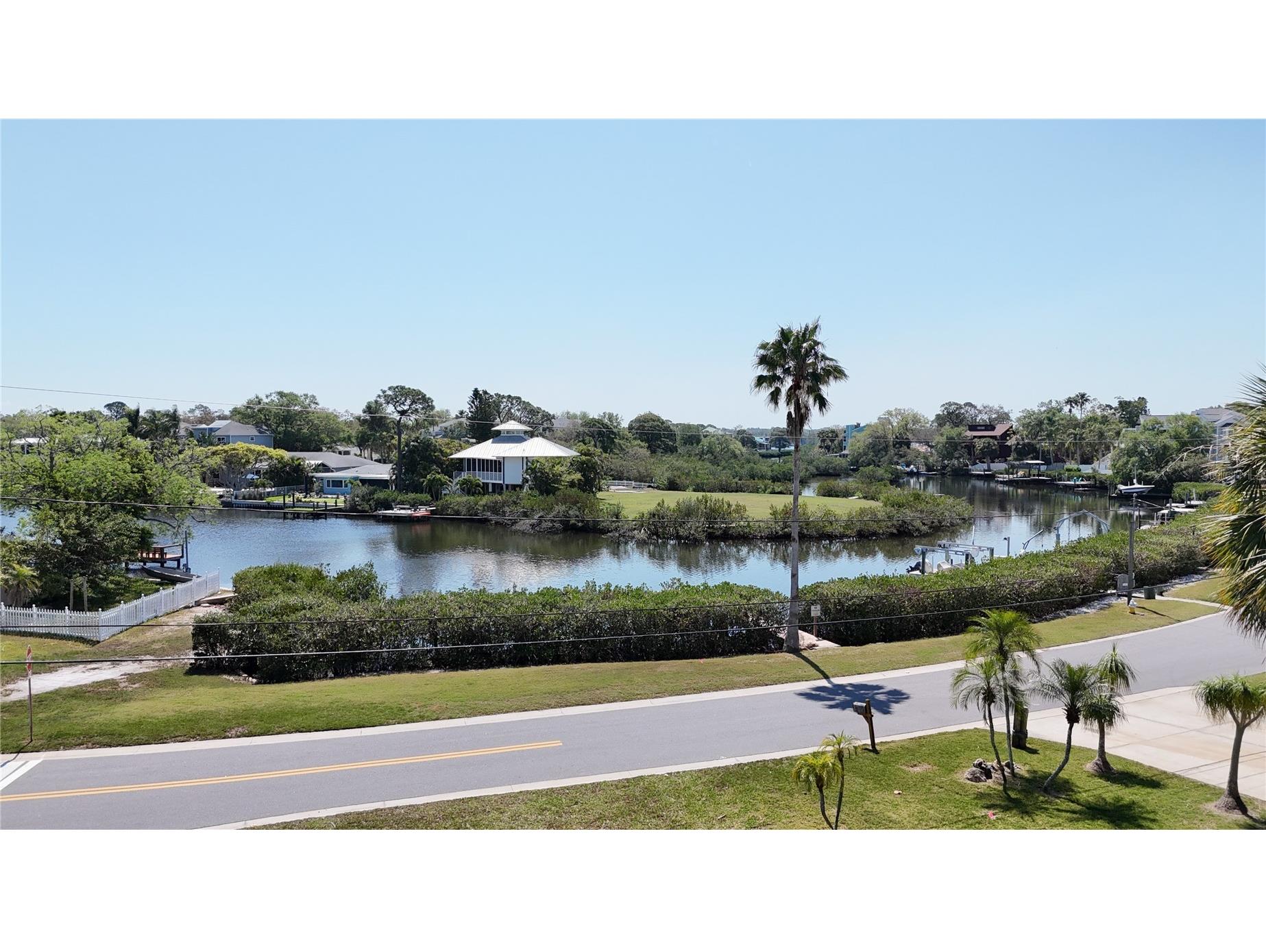 231 Lagoon Drive Palm Harbor FL 34683 - BROOKER CREEK TB8490521 image5