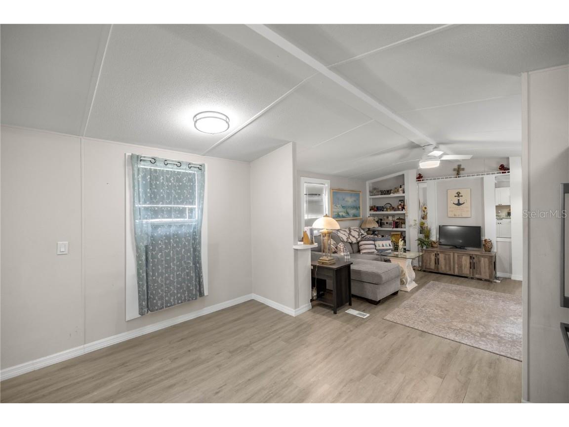 231 Lakeview Court Interlachen FL 32148 OM705205 image12