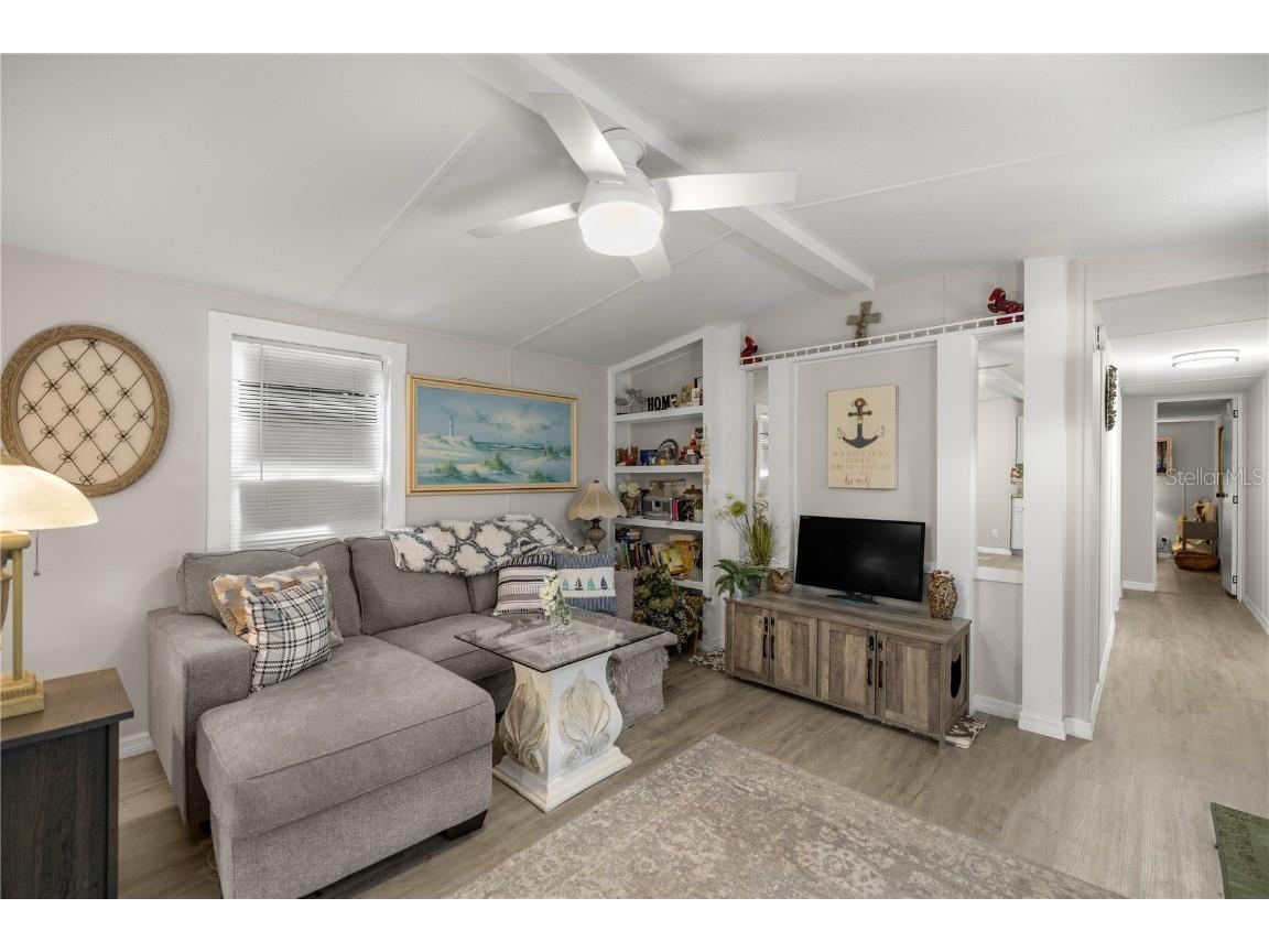 231 Lakeview Court Interlachen FL 32148 OM705205 image9