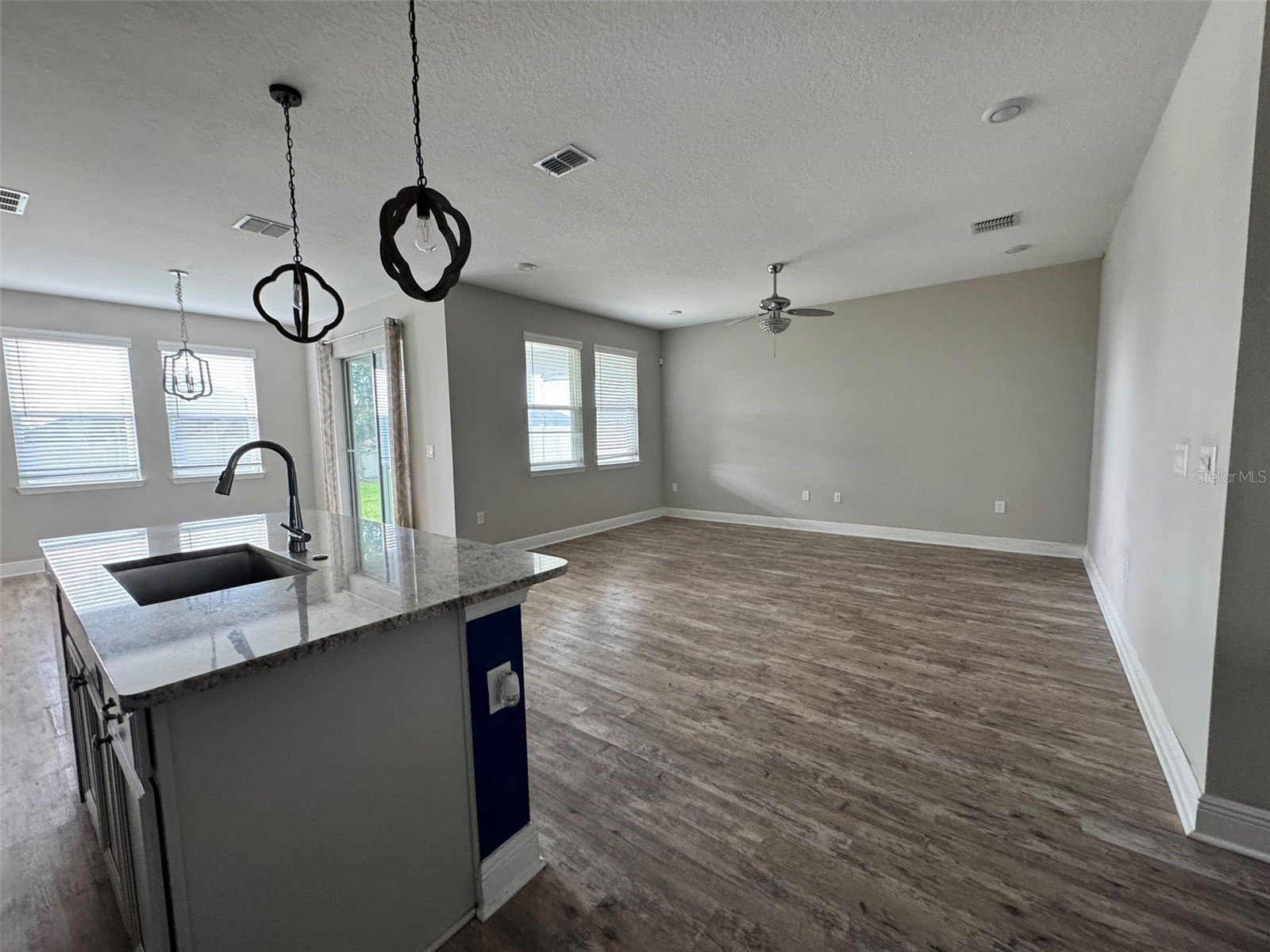 231 Messina Place Howey In The Hills FL 34737 G5109782 image29