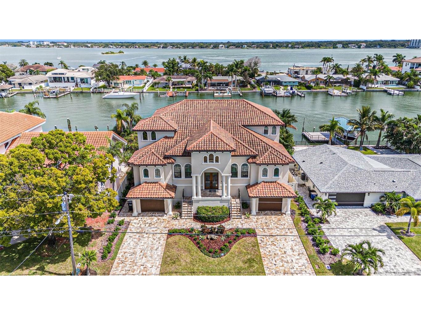 231 Midway Island Clearwater Beach FL 33767 TB8431098 image1