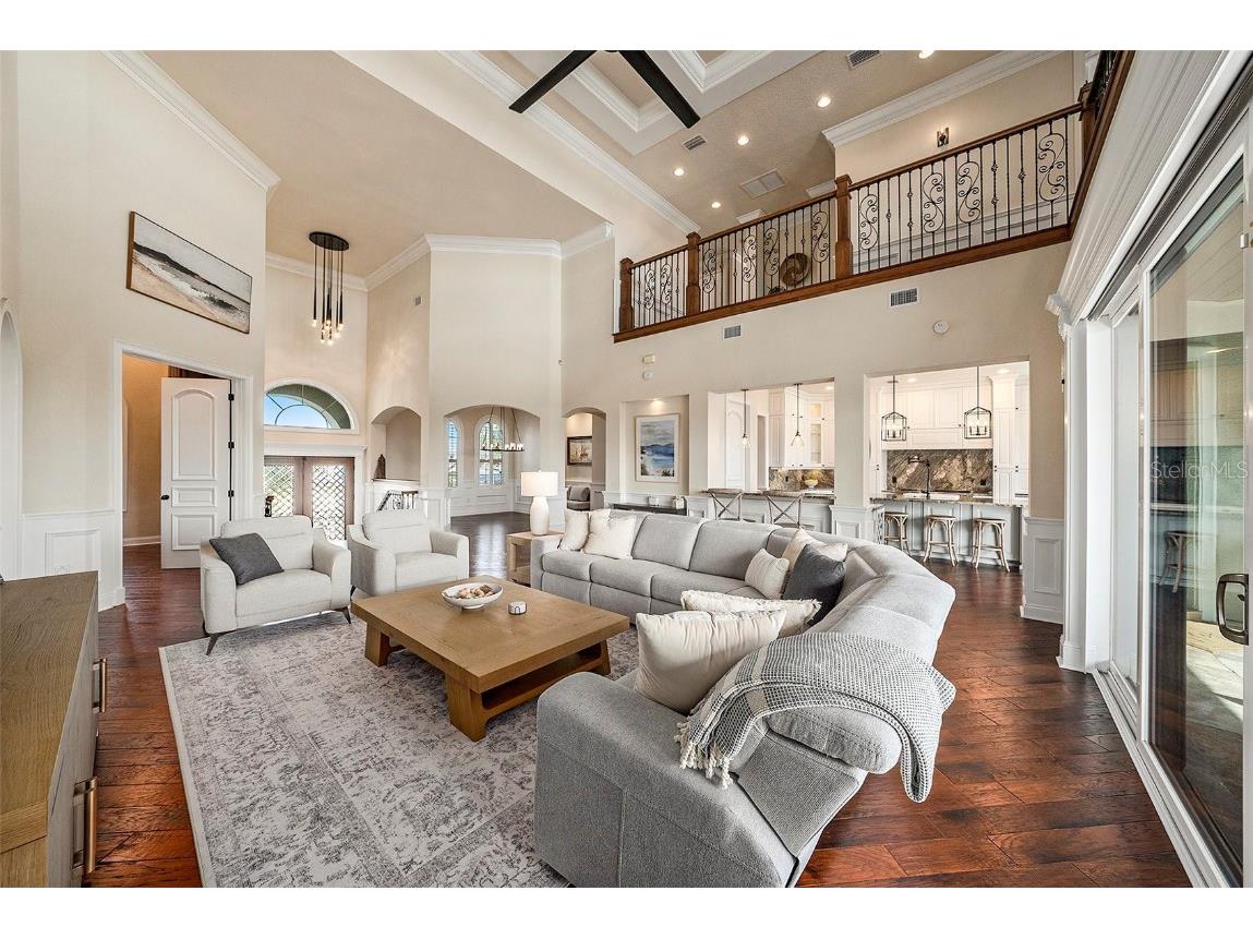 231 Midway Island Clearwater Beach FL 33767 TB8431098 image12