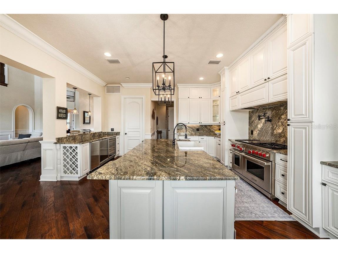 231 Midway Island Clearwater Beach FL 33767 TB8431098 image15