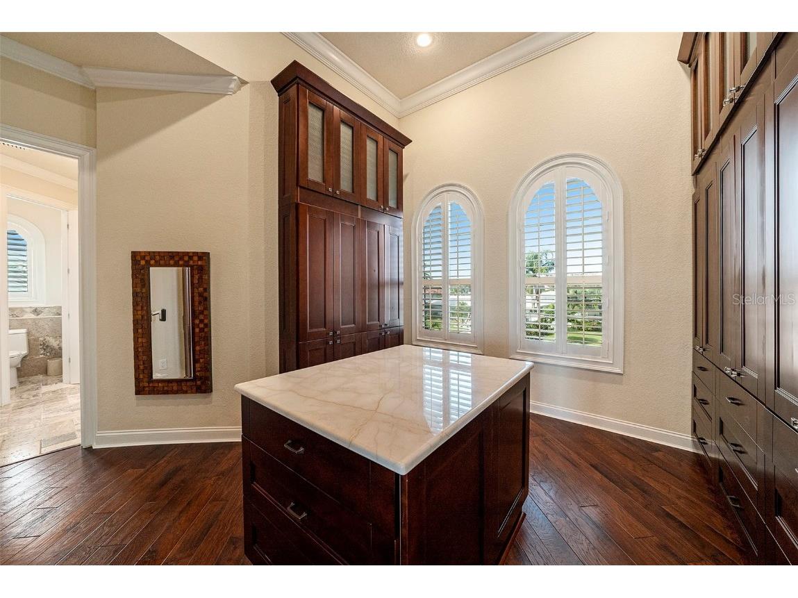 231 Midway Island Clearwater Beach FL 33767 TB8431098 image26