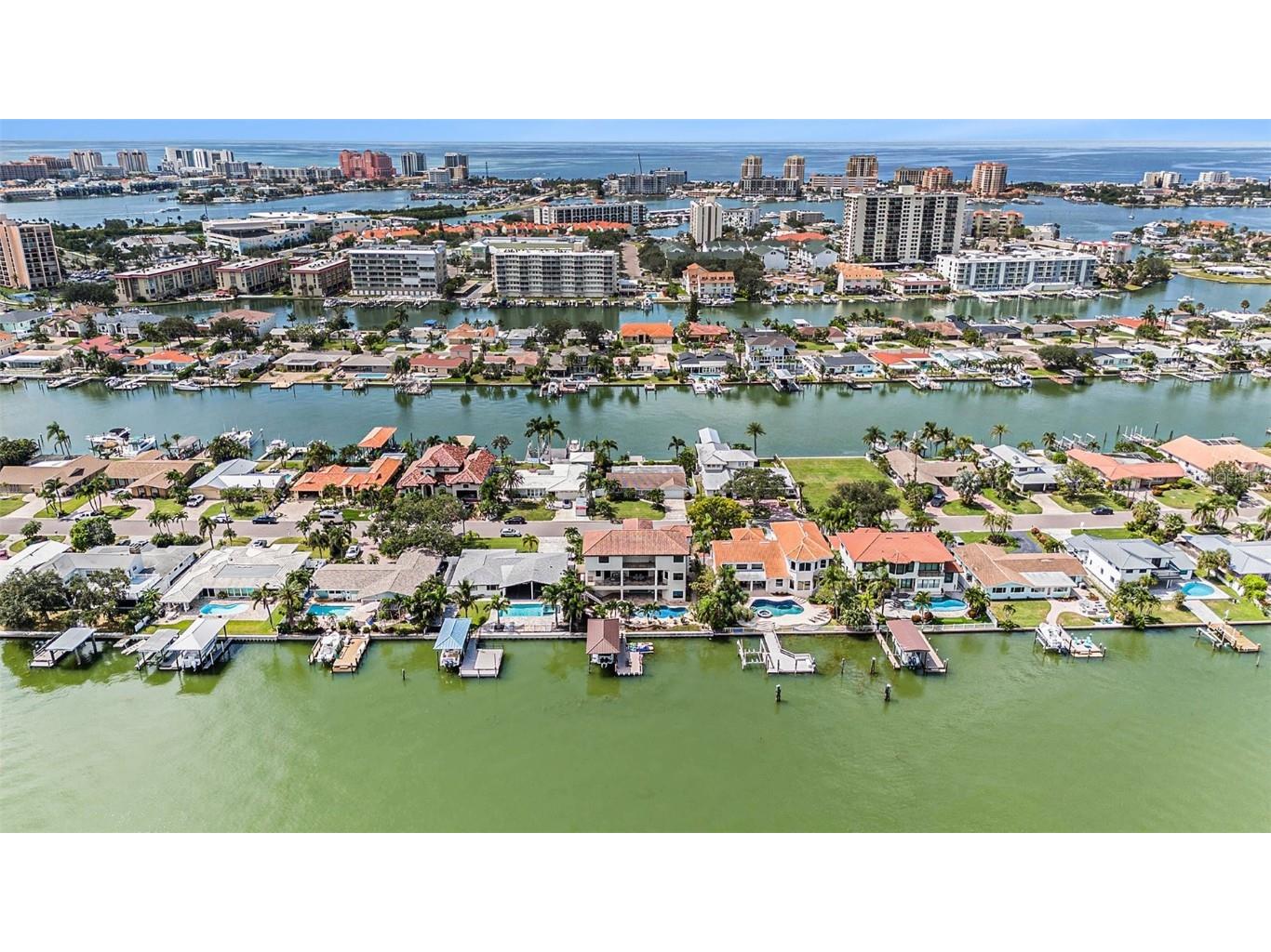 231 Midway Island Clearwater Beach FL 33767 TB8431098 image58