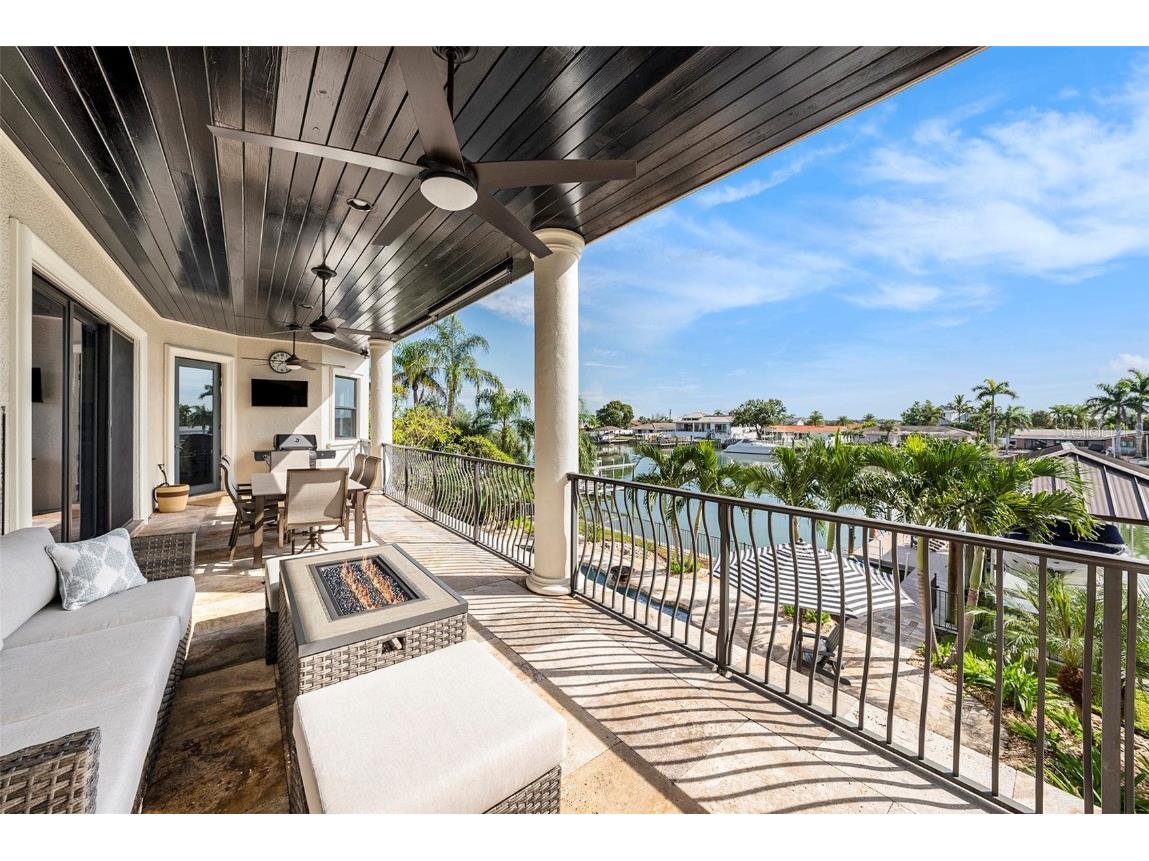 231 Midway Island Clearwater Beach FL 33767 TB8431098 image65