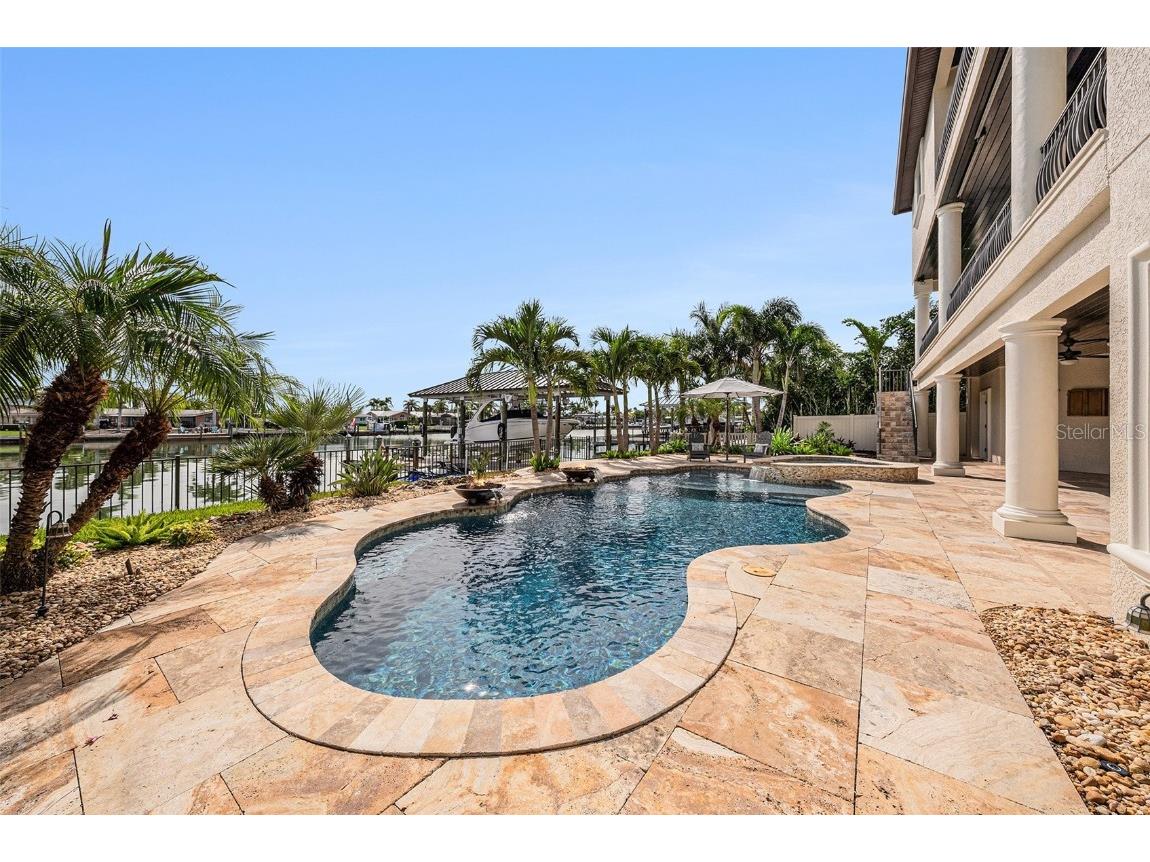 231 Midway Island Clearwater Beach FL 33767 TB8431098 image67