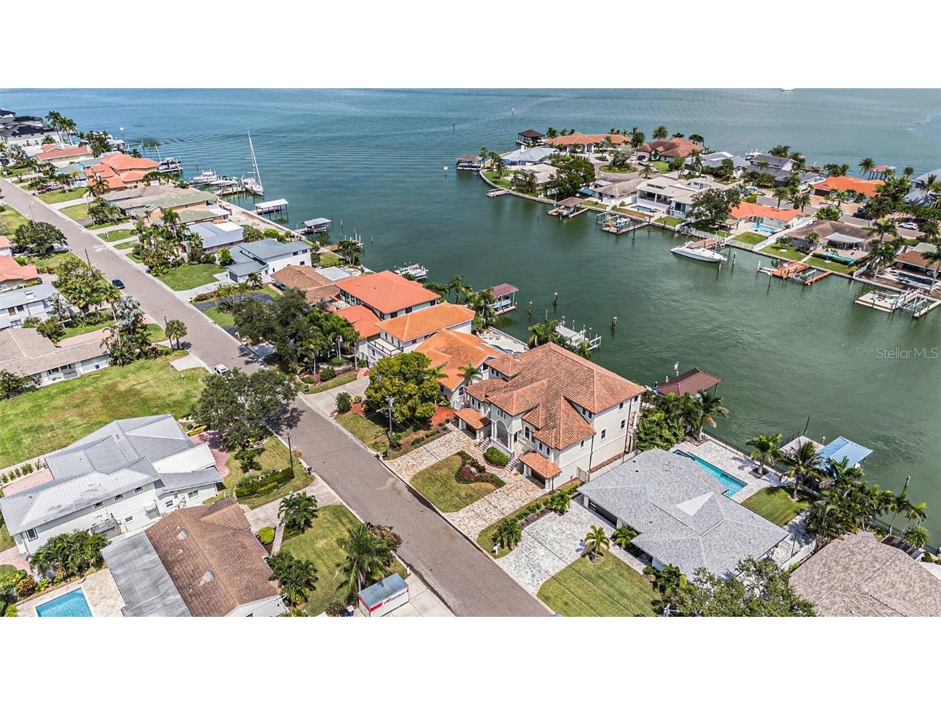 231 Midway Island Clearwater Beach FL 33767 TB8431098 image71