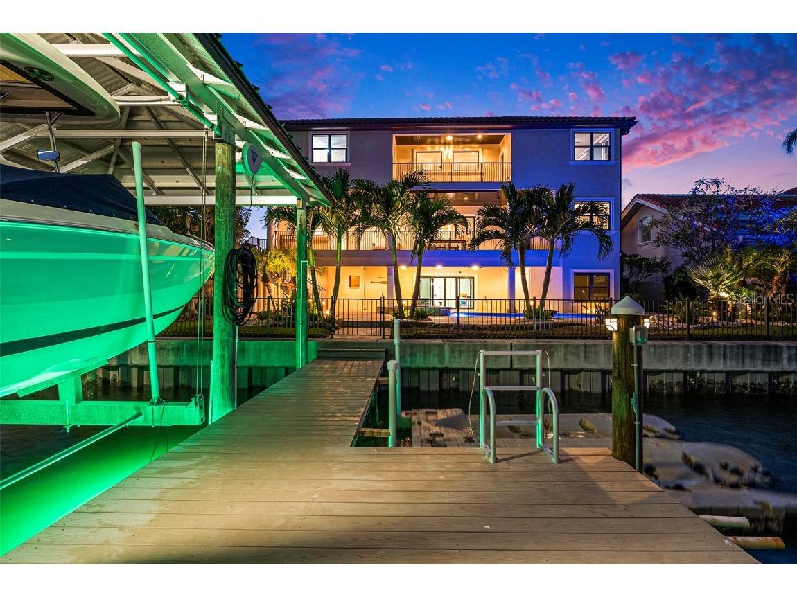 231 Midway Island Clearwater Beach FL 33767 TB8431098 image83