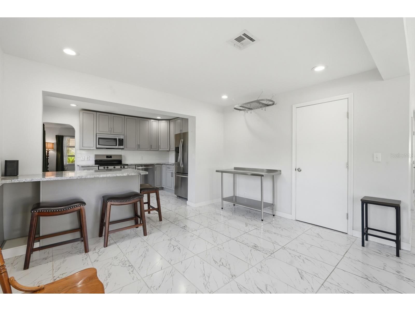 231 N Ridgewood Avenue Ormond Beach FL 32174 FC316901 image8