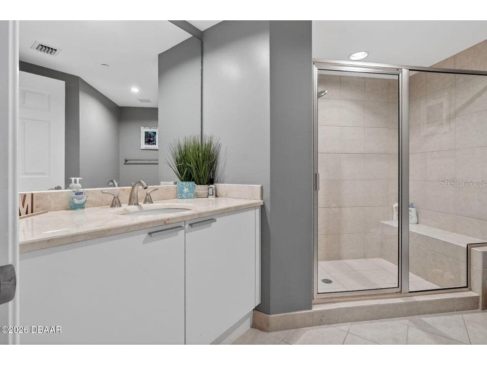 231 Riverside Drive #1002-1 Daytona Beach FL 32117 FC316023 image31