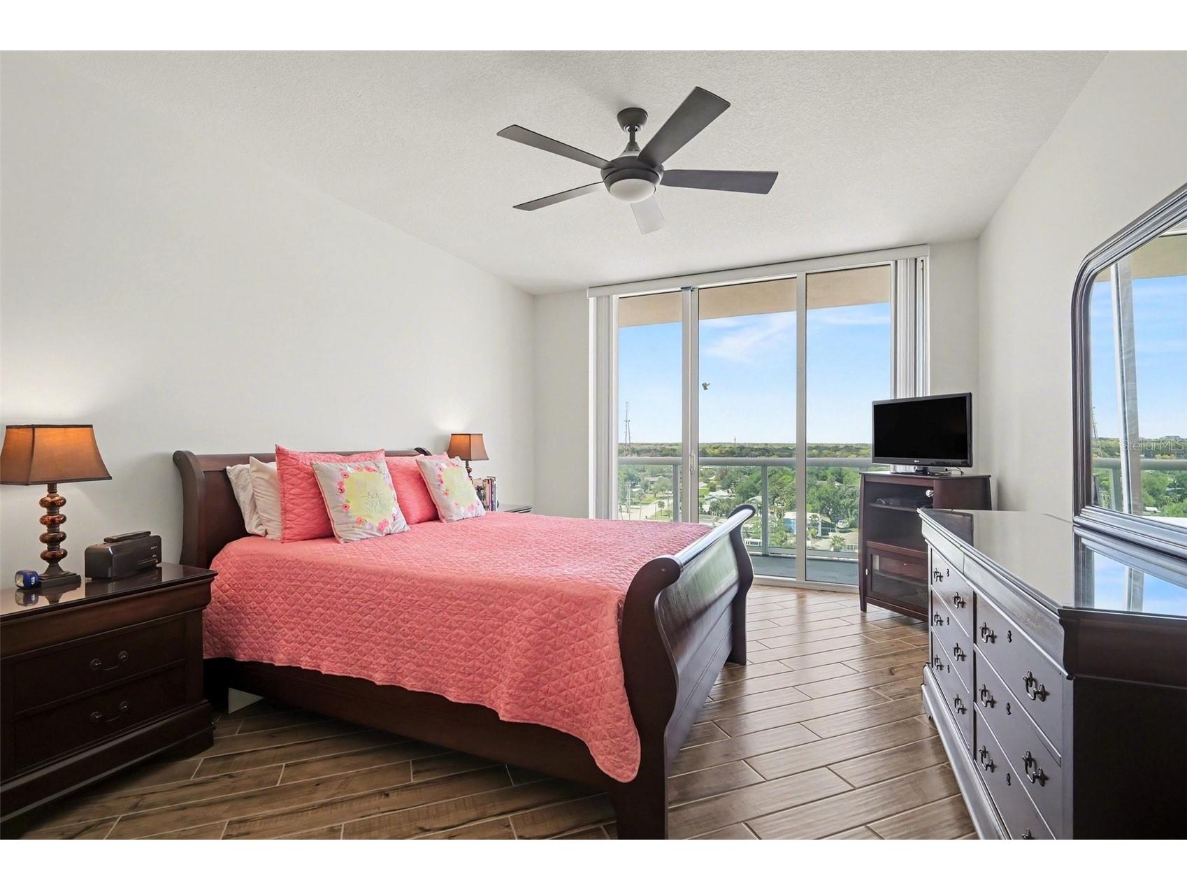 231 Riverside Drive #1110 Daytona Beach FL 32117 - HALIFAX RIVER O6399712 image19