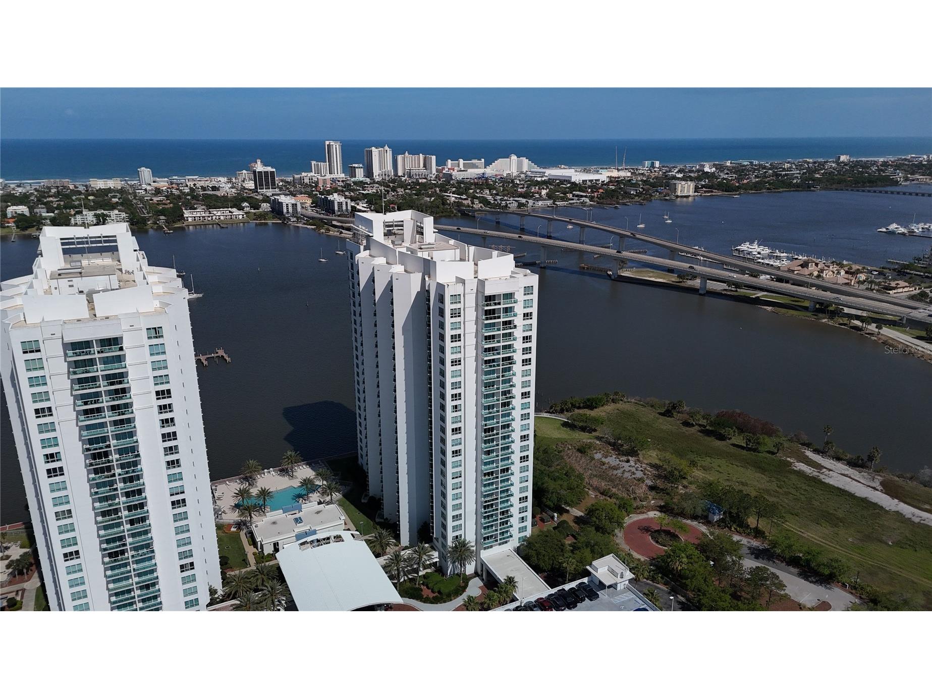 231 Riverside Drive #1110 Daytona Beach FL 32117 - HALIFAX RIVER O6399712 image2