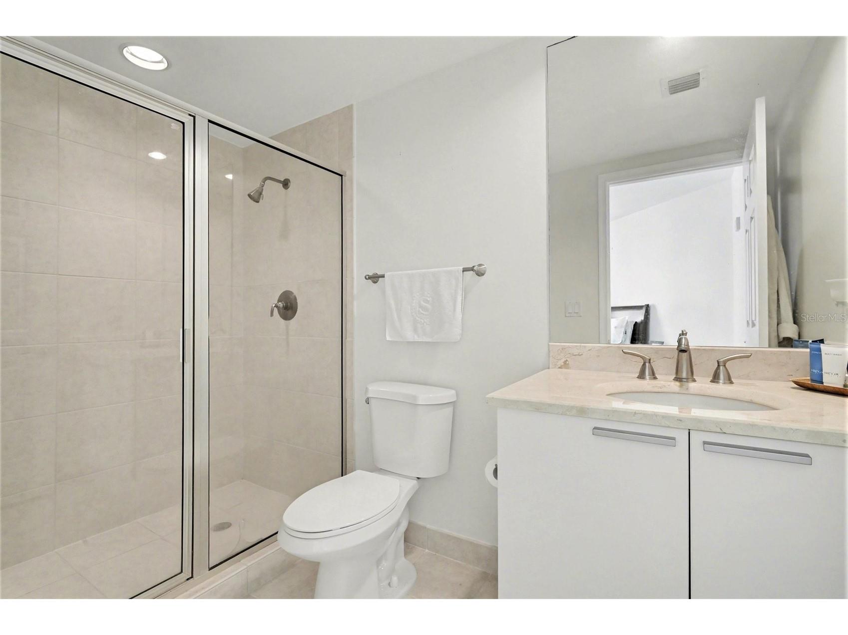231 Riverside Drive #1110 Daytona Beach FL 32117 - HALIFAX RIVER O6399712 image25
