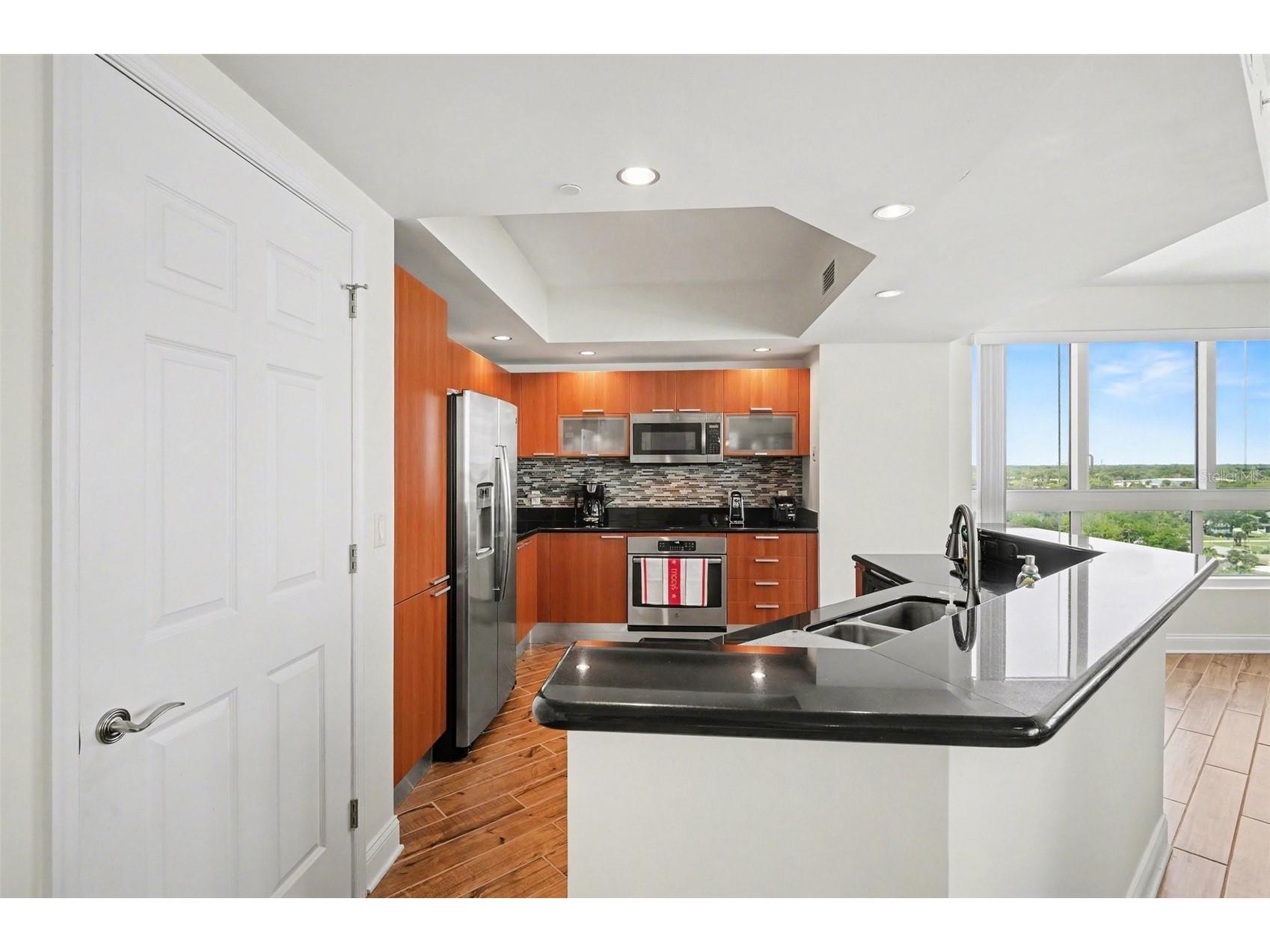 231 Riverside Drive #1110 Daytona Beach FL 32117 - HALIFAX RIVER O6399712 image7