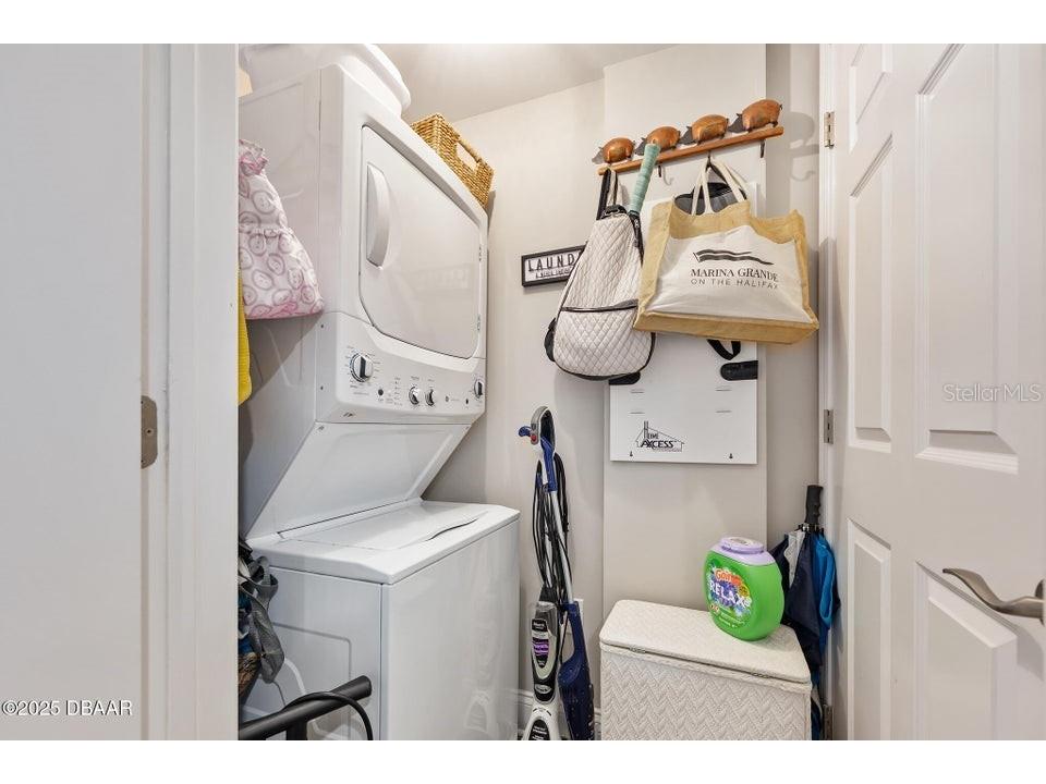 231 Riverside Drive #1507-1 Daytona Beach FL 32117 FC311677 image35