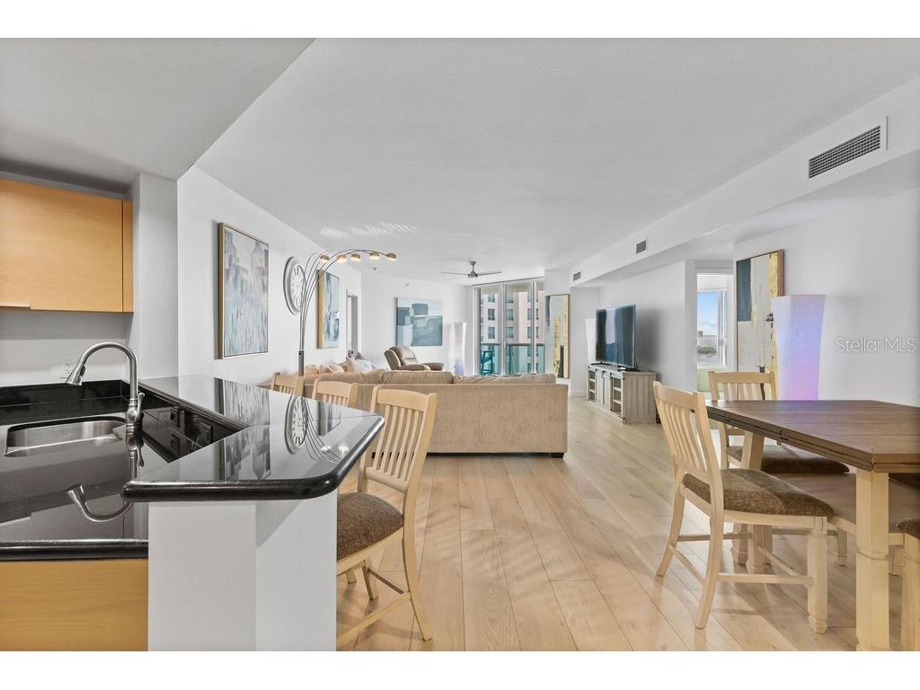 231 Riverside Drive #1904 Daytona Beach FL 32117 FC303324 image35