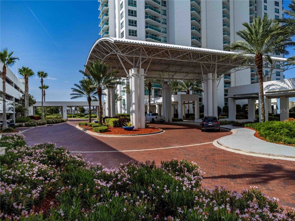 231 Riverside Drive #2105-1 Daytona Beach FL 32117 - HALIFAX RIVER O6353536 image32