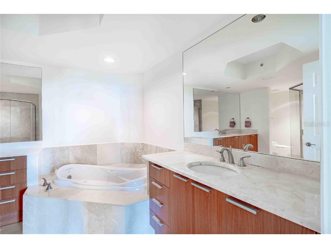 231 Riverside Drive #2105-1 Daytona Beach FL 32117 - HALIFAX RIVER O6353536 image7