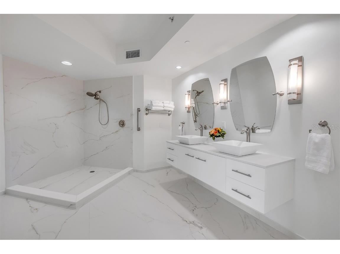 231 Riverside Drive #709-1 Daytona Beach FL 32117 - HALIFAX RIVER NS1086348 image33