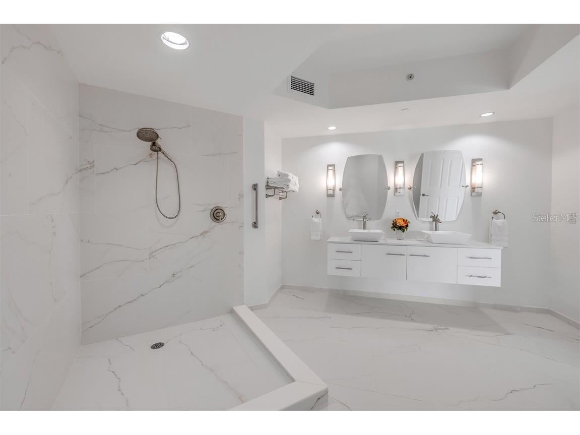 231 Riverside Drive #709-1 Daytona Beach FL 32117 - HALIFAX RIVER NS1086348 image34