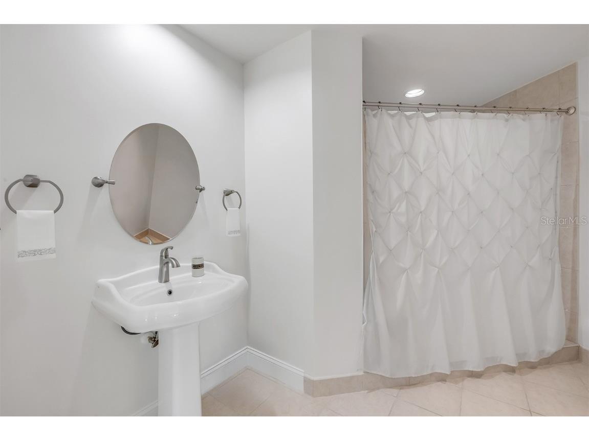 231 Riverside Drive #709-1 Daytona Beach FL 32117 - HALIFAX RIVER NS1086348 image39