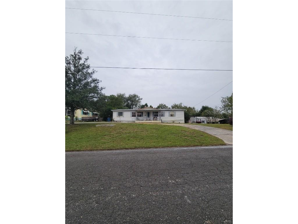 231 Robinhood Drive Deland FL 32724 V4929284 image1