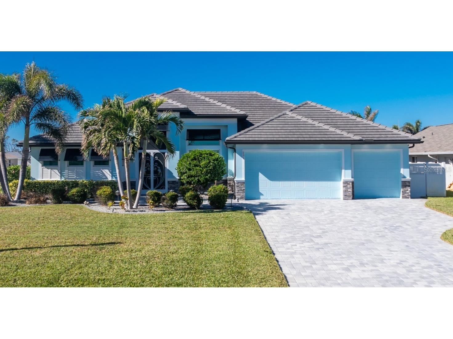 231 Rotonda Boulevard N Rotonda West FL 33947 D6139180 image1