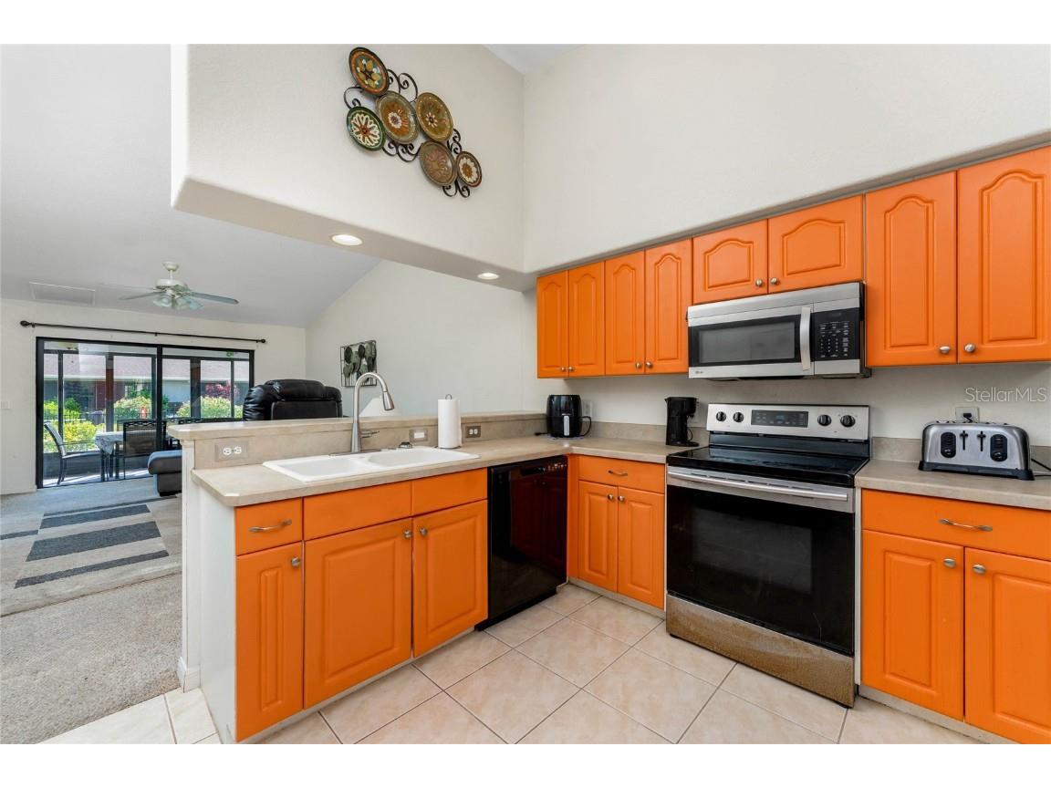 231 Rotonda Boulevard W #B2 Rotonda West FL 33947 D6144124 image10