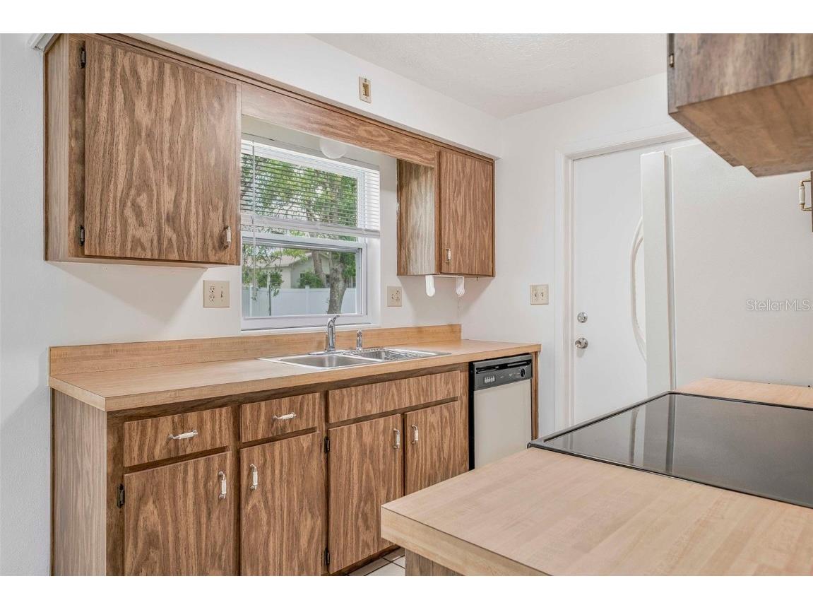 231 S Barbour Street Beverly Hills FL 34465 OM705452 image15