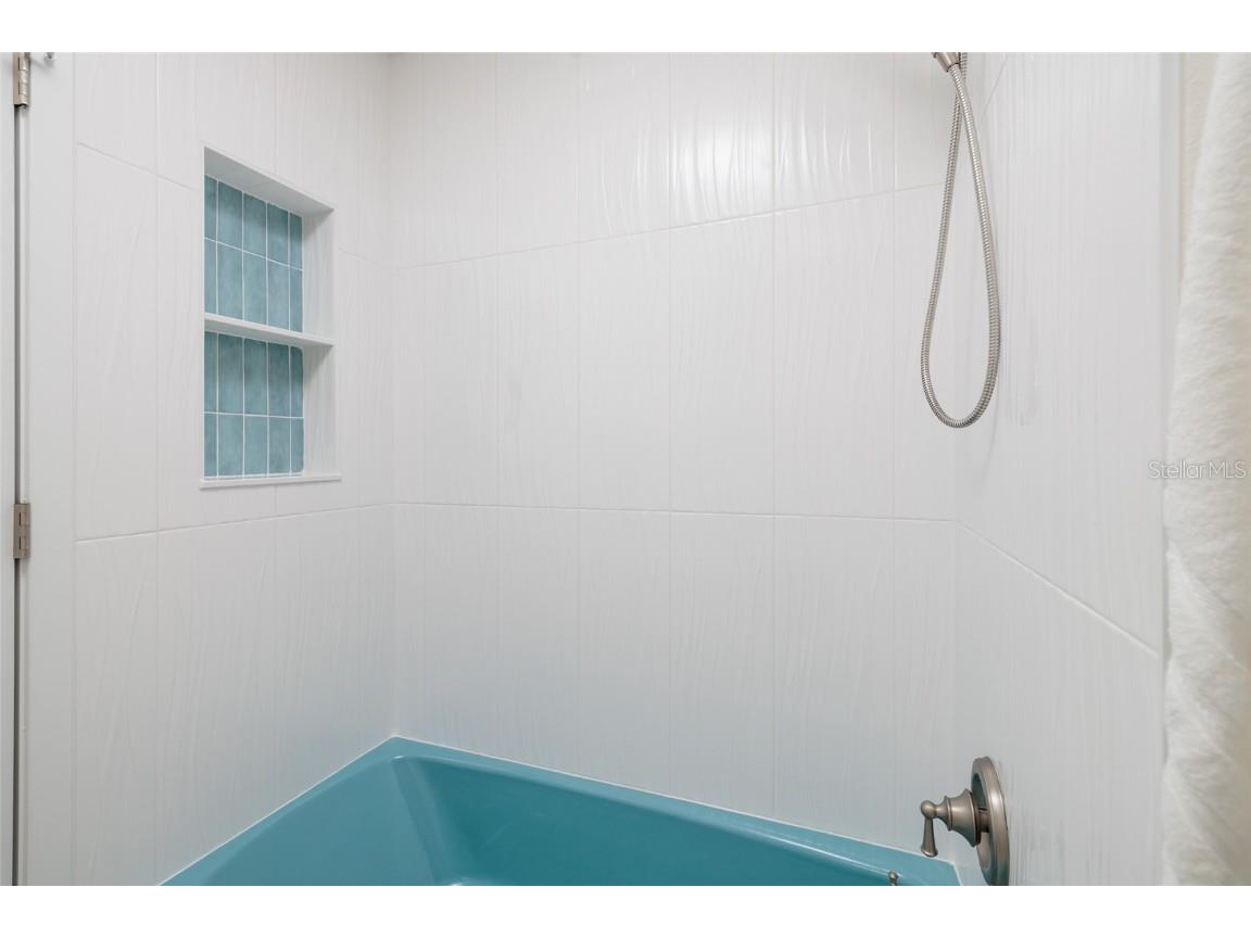 231 S Julia Circle Saint Pete Beach FL 33706 - BOCA CIEGA BAY TB8444043 image18