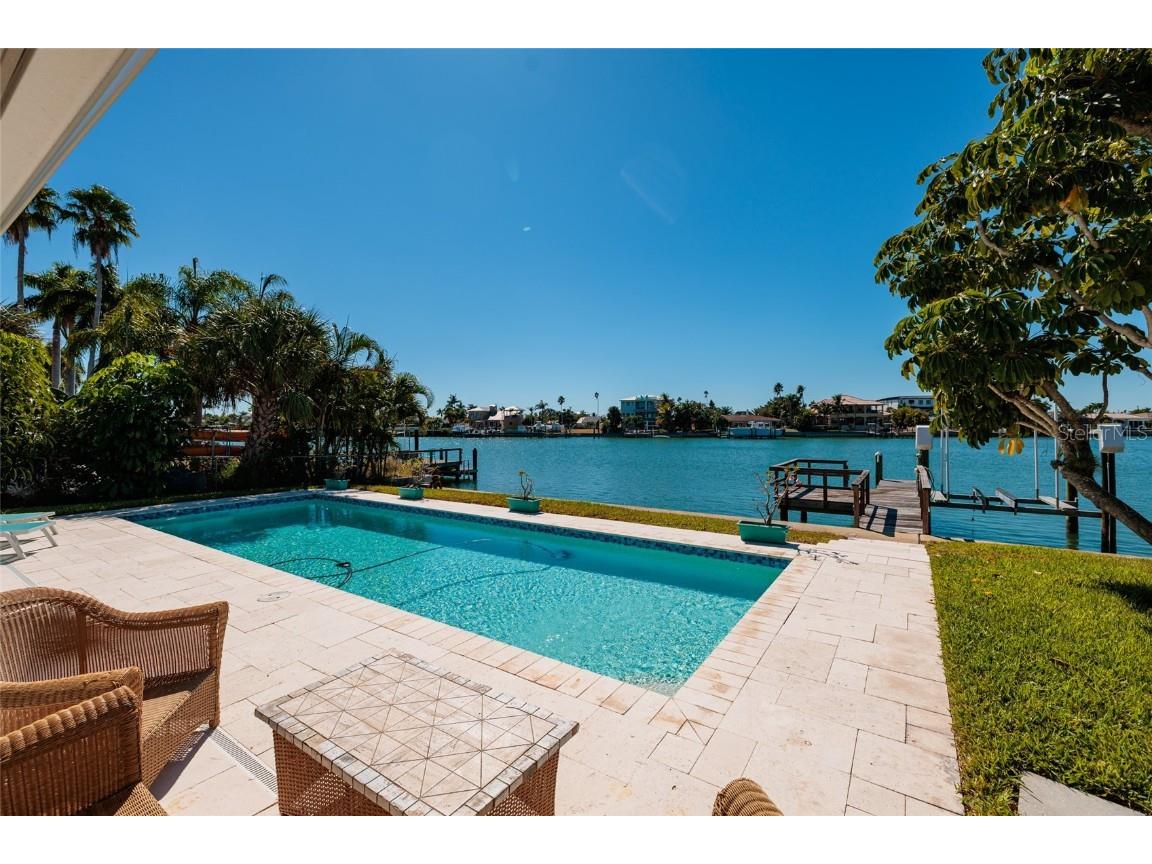 231 S Julia Circle Saint Pete Beach FL 33706 - BOCA CIEGA BAY TB8444043 image23