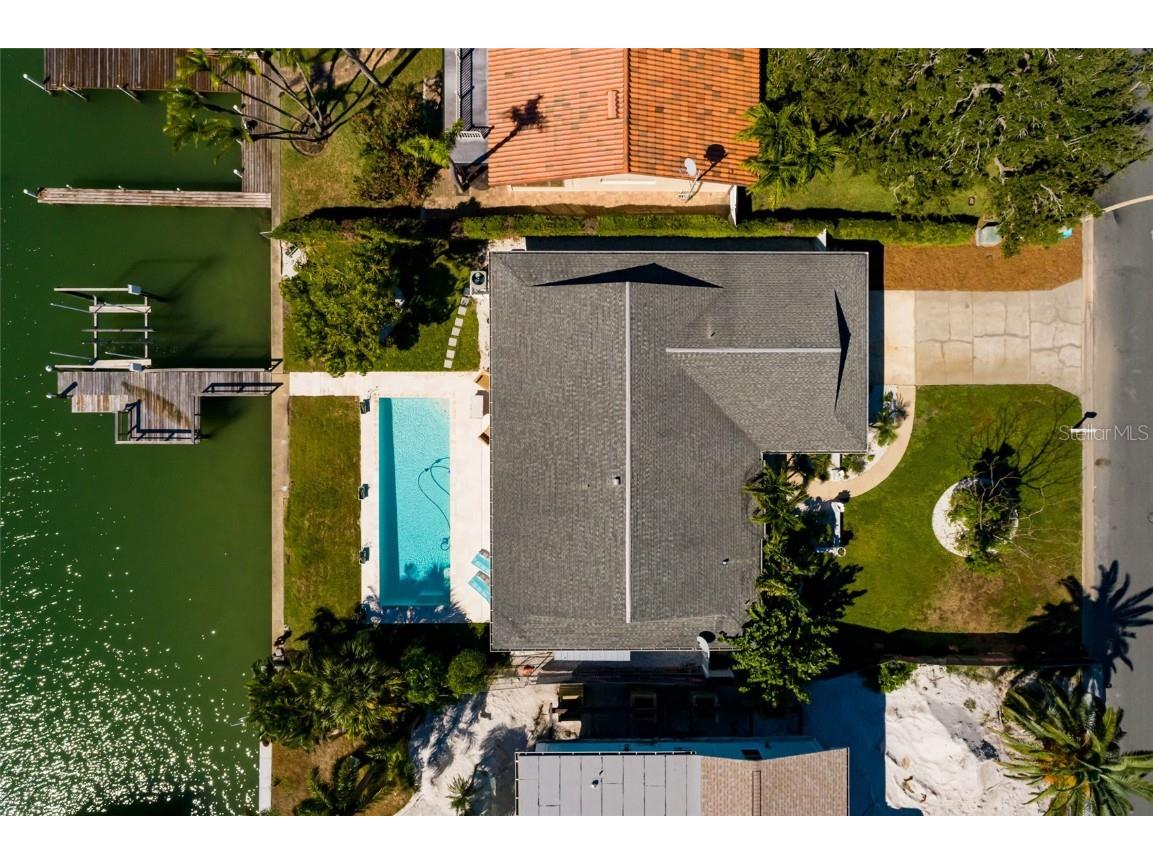 231 S Julia Circle Saint Pete Beach FL 33706 - BOCA CIEGA BAY TB8444043 image35