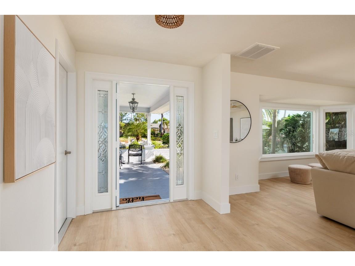 231 S Julia Circle Saint Pete Beach FL 33706 - BOCA CIEGA BAY TB8444043 image36