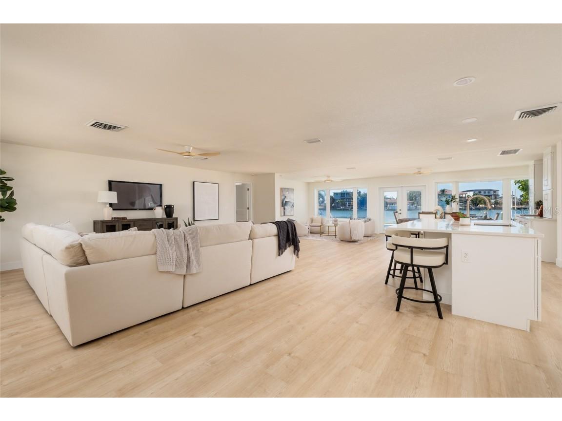 231 S Julia Circle Saint Pete Beach FL 33706 - BOCA CIEGA BAY TB8444043 image37