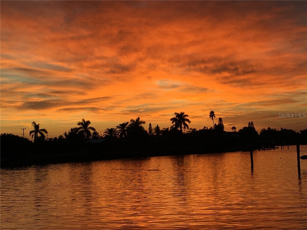 231 S Julia Circle Saint Pete Beach FL 33706 - BOCA CIEGA BAY TB8444043 image38