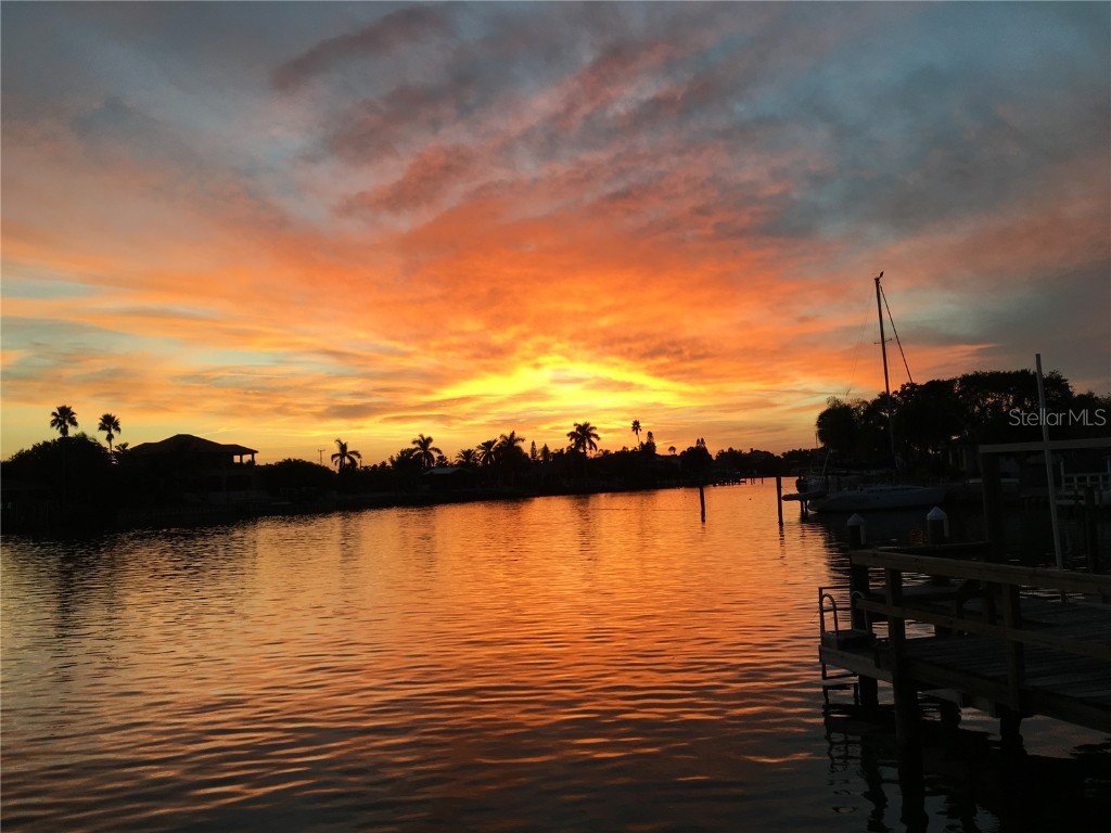 231 S Julia Circle Saint Pete Beach FL 33706 - BOCA CIEGA BAY TB8444043 image41