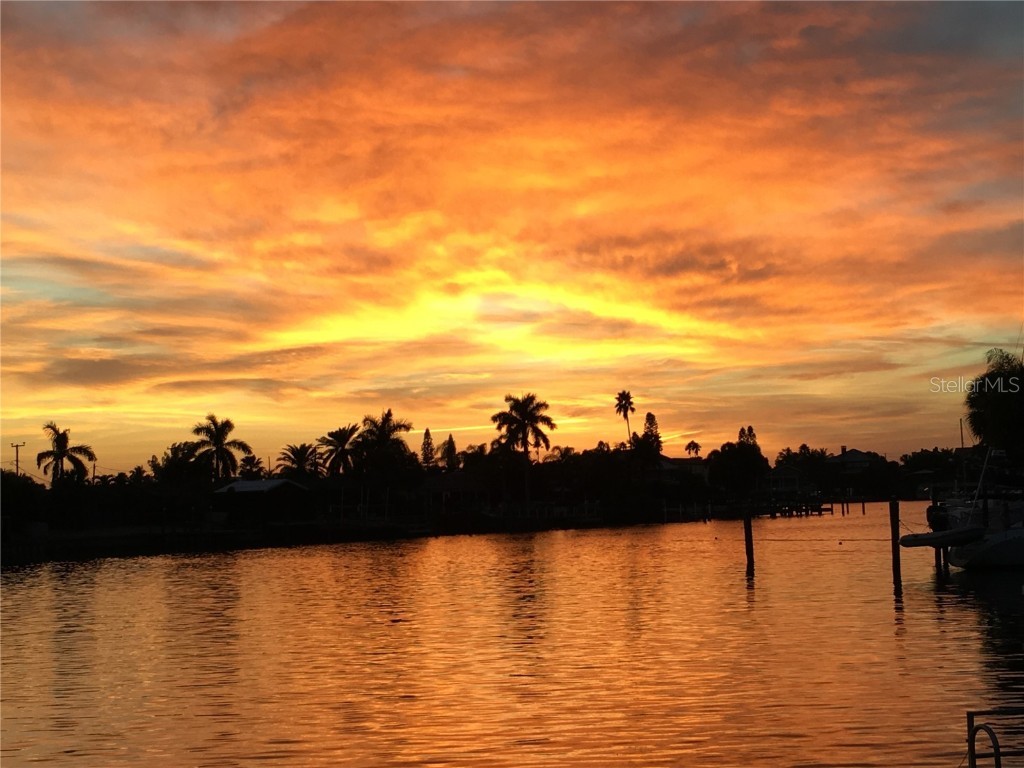 231 S Julia Circle Saint Pete Beach FL 33706 - BOCA CIEGA BAY TB8444043 image47