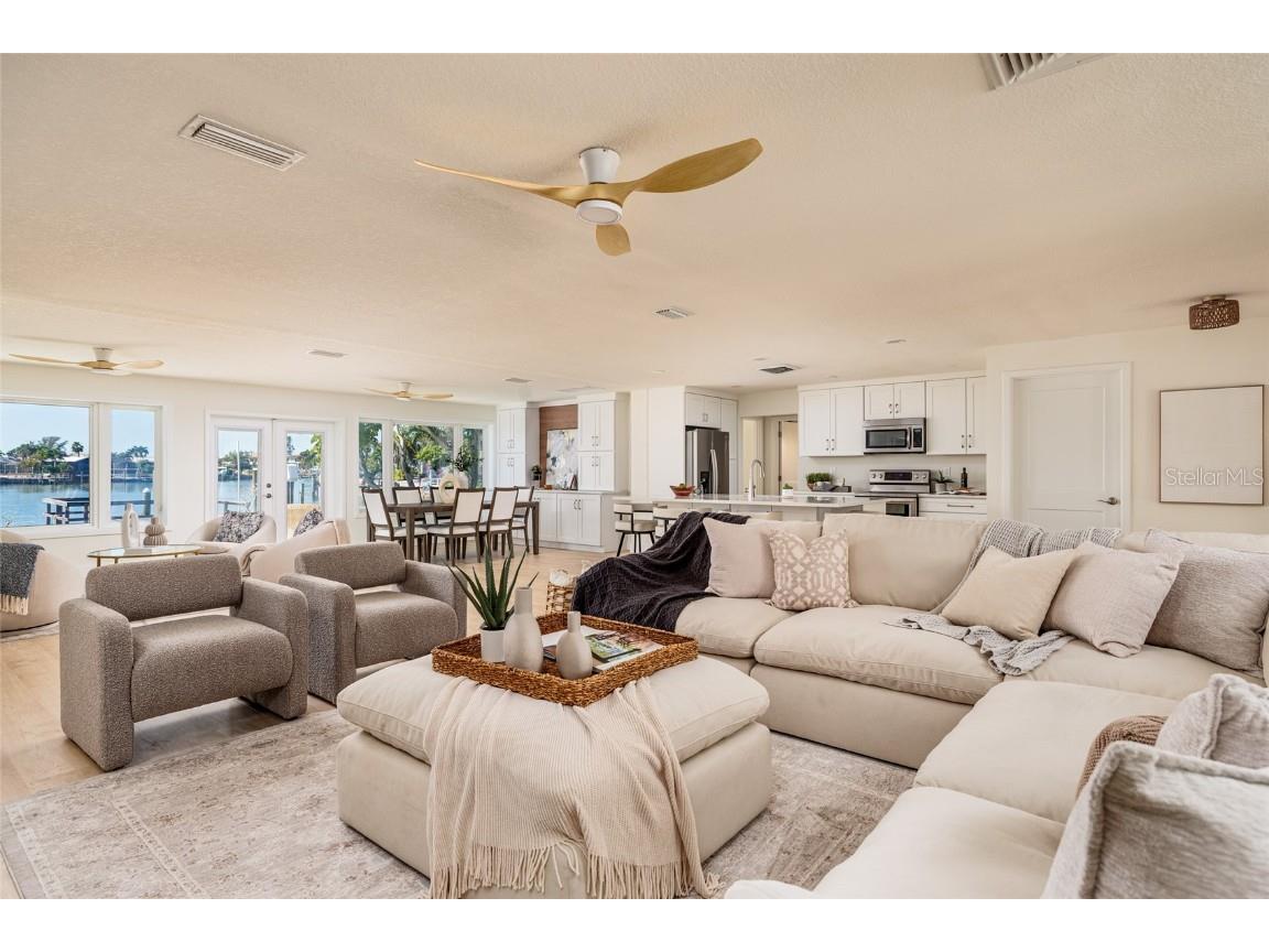 231 S Julia Circle Saint Pete Beach FL 33706 - BOCA CIEGA BAY TB8444043 image5