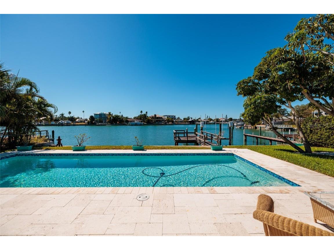 231 S Julia Circle Saint Pete Beach FL 33706 - BOCA CIEGA BAY TB8444043 image51