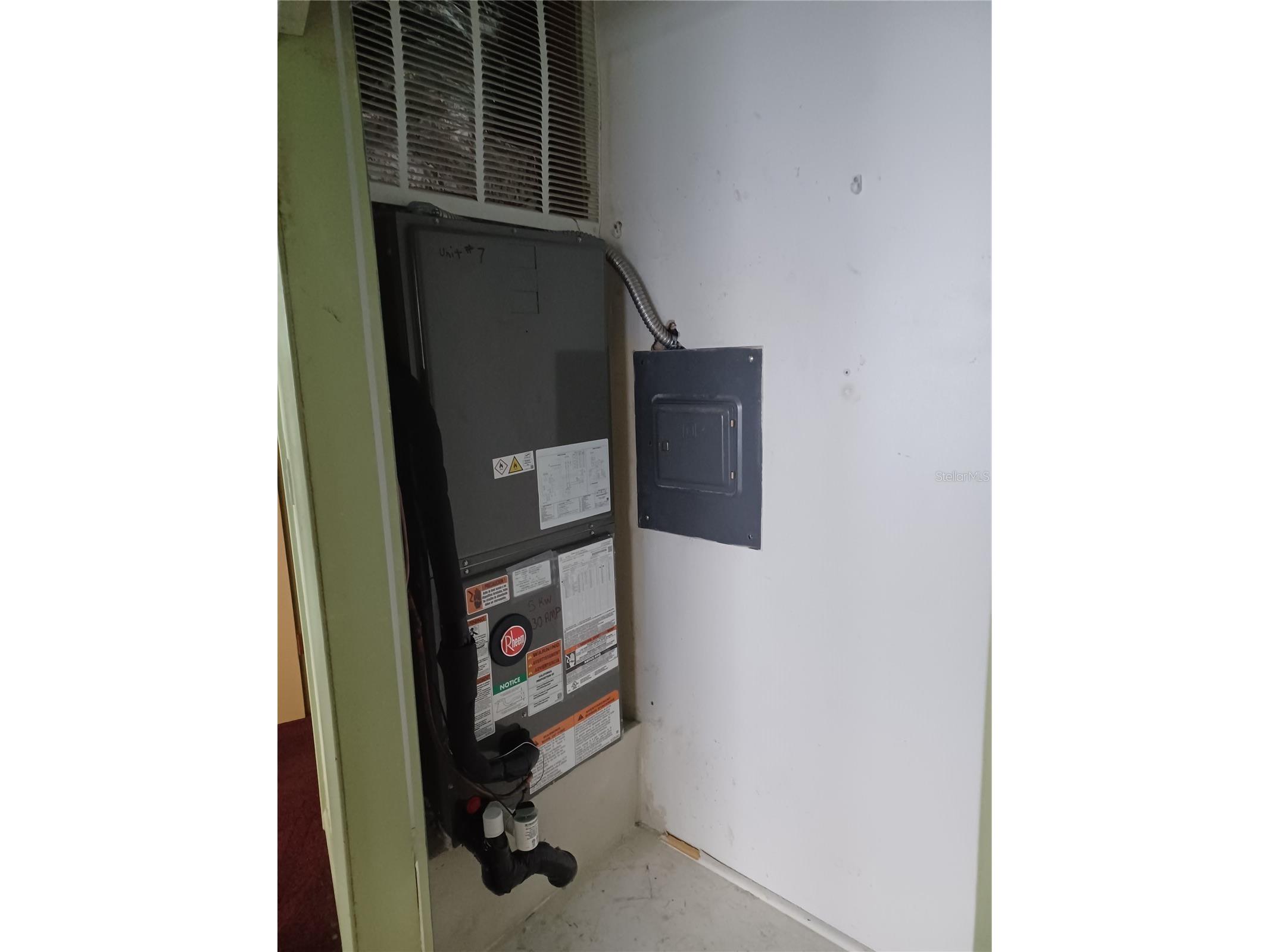 231 Skiff Point #7 Clearwater Beach FL 33767 TB8482103 image32
