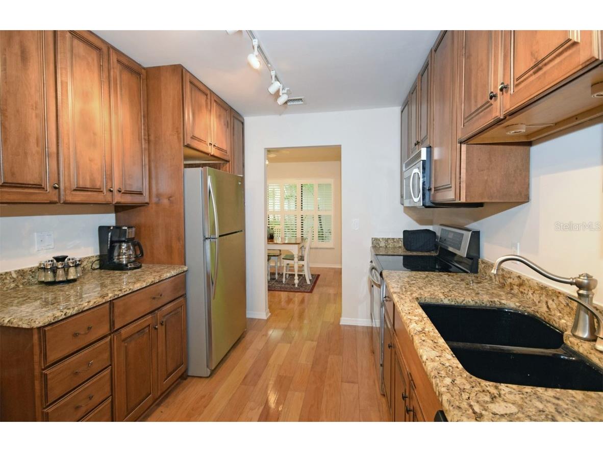 231 Southampton Lane #277 Venice FL 34293 A4665006 image10