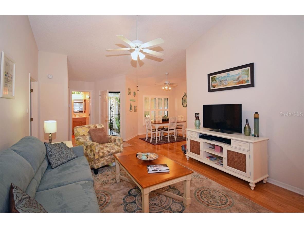 231 Southampton Lane #277 Venice FL 34293 A4665006 image14