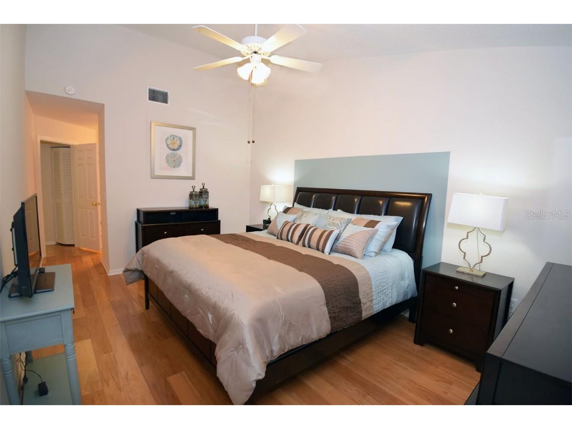 231 Southampton Lane #277 Venice FL 34293 A4665006 image18