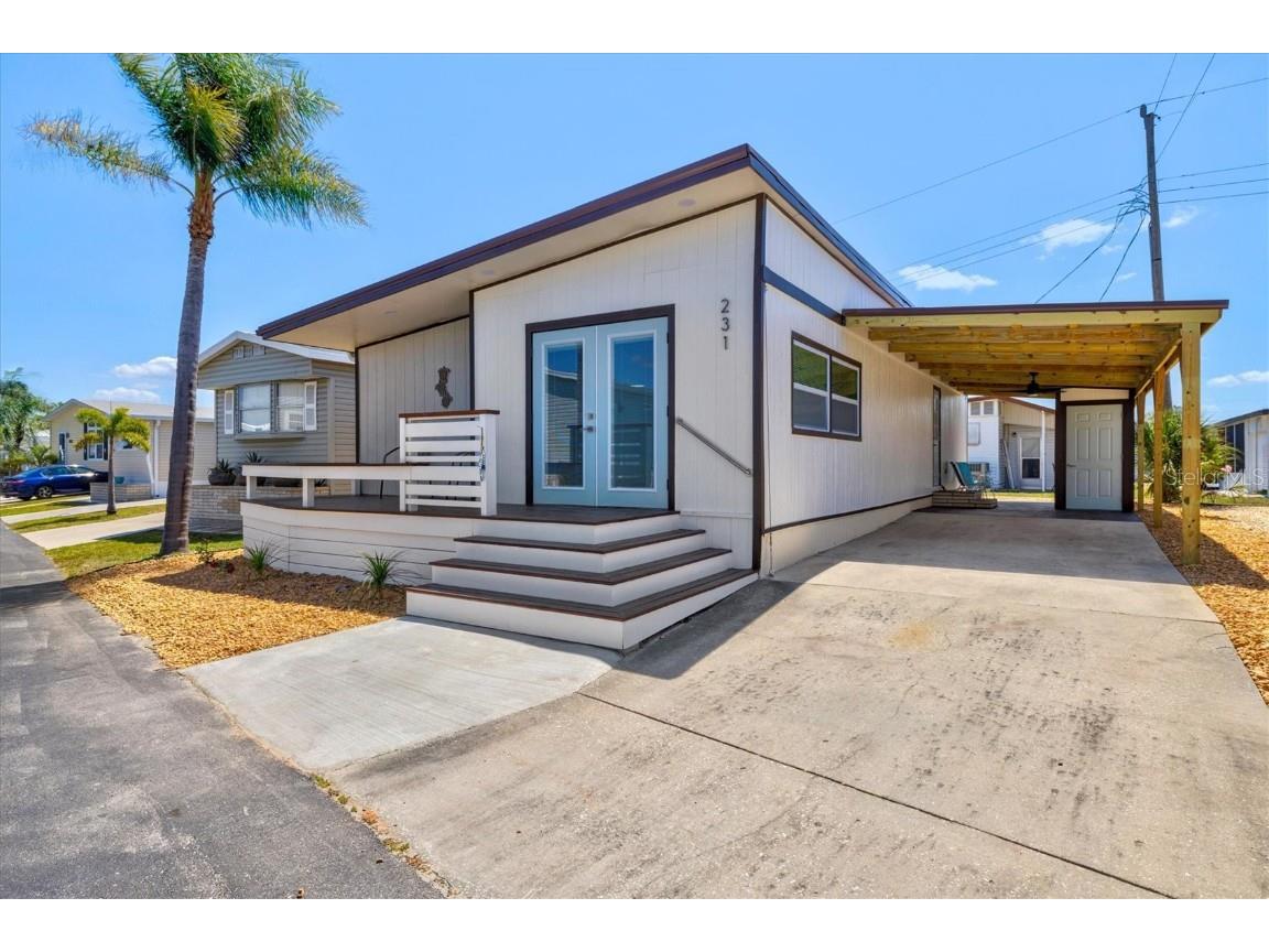 231 Southwinds Drive Sarasota FL 34231 A4646713 image1