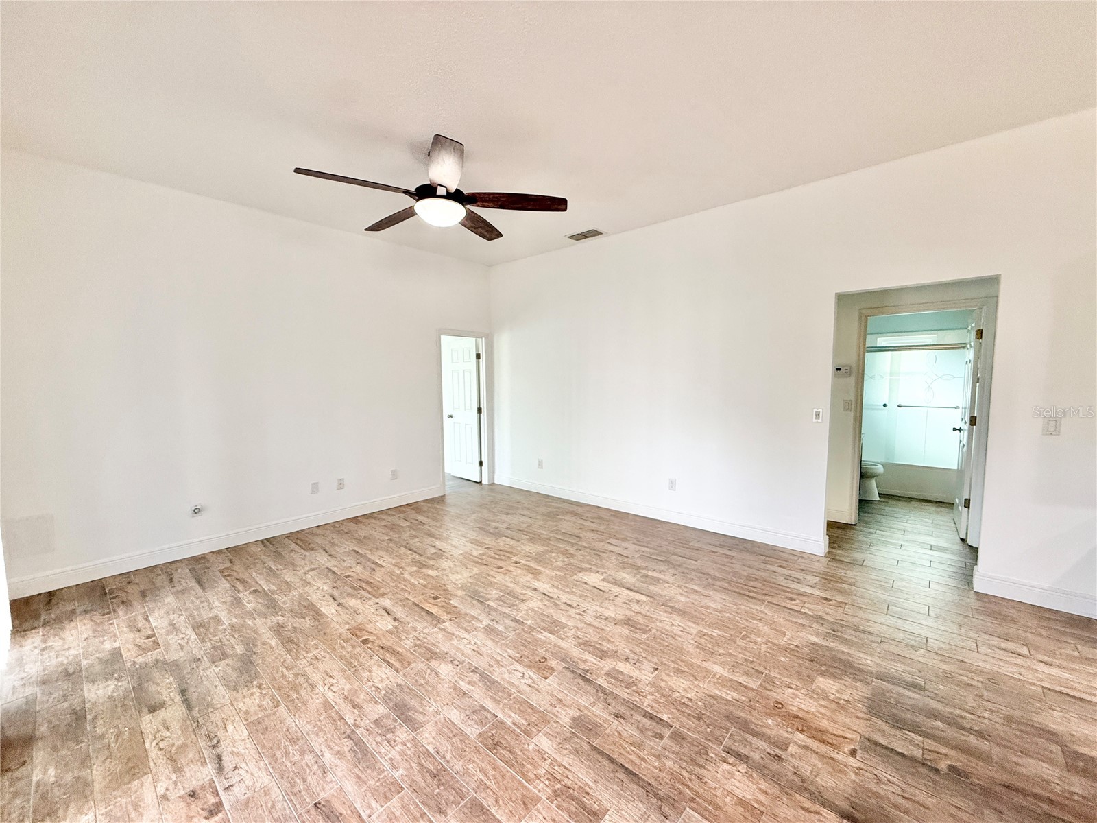 231 Strathmore Circle Kissimmee FL 34744 S5145096 image11