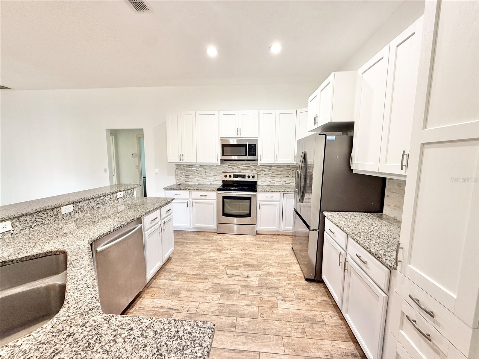 231 Strathmore Circle Kissimmee FL 34744 S5145096 image7