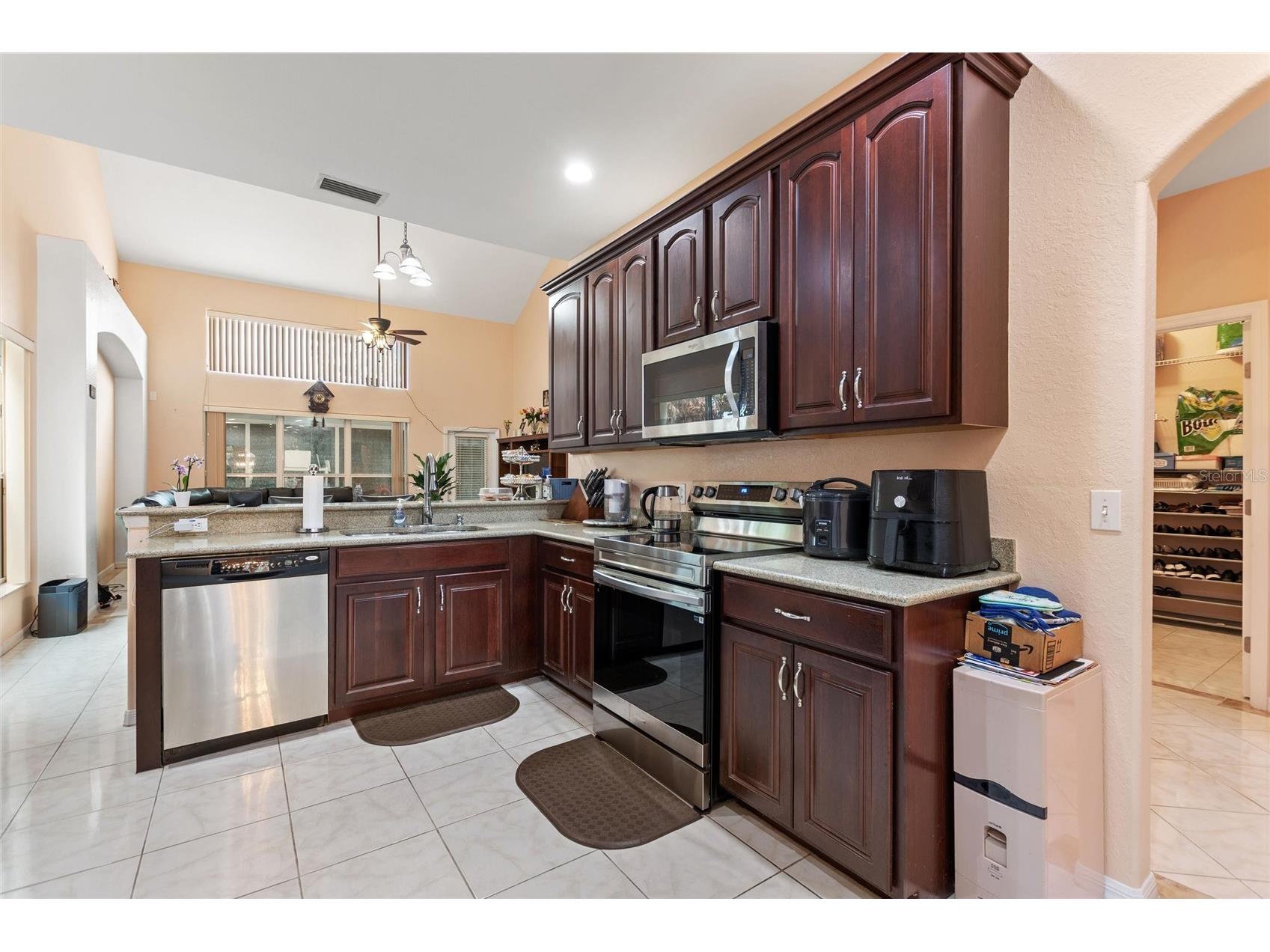 231 Towerview Drive E Haines City FL 33844 G5109679 image6