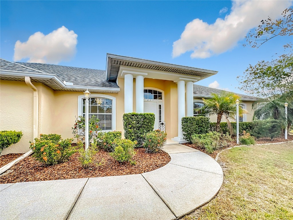 231 Waters Edge Drive Kissimmee FL 34743 O6263303 image1