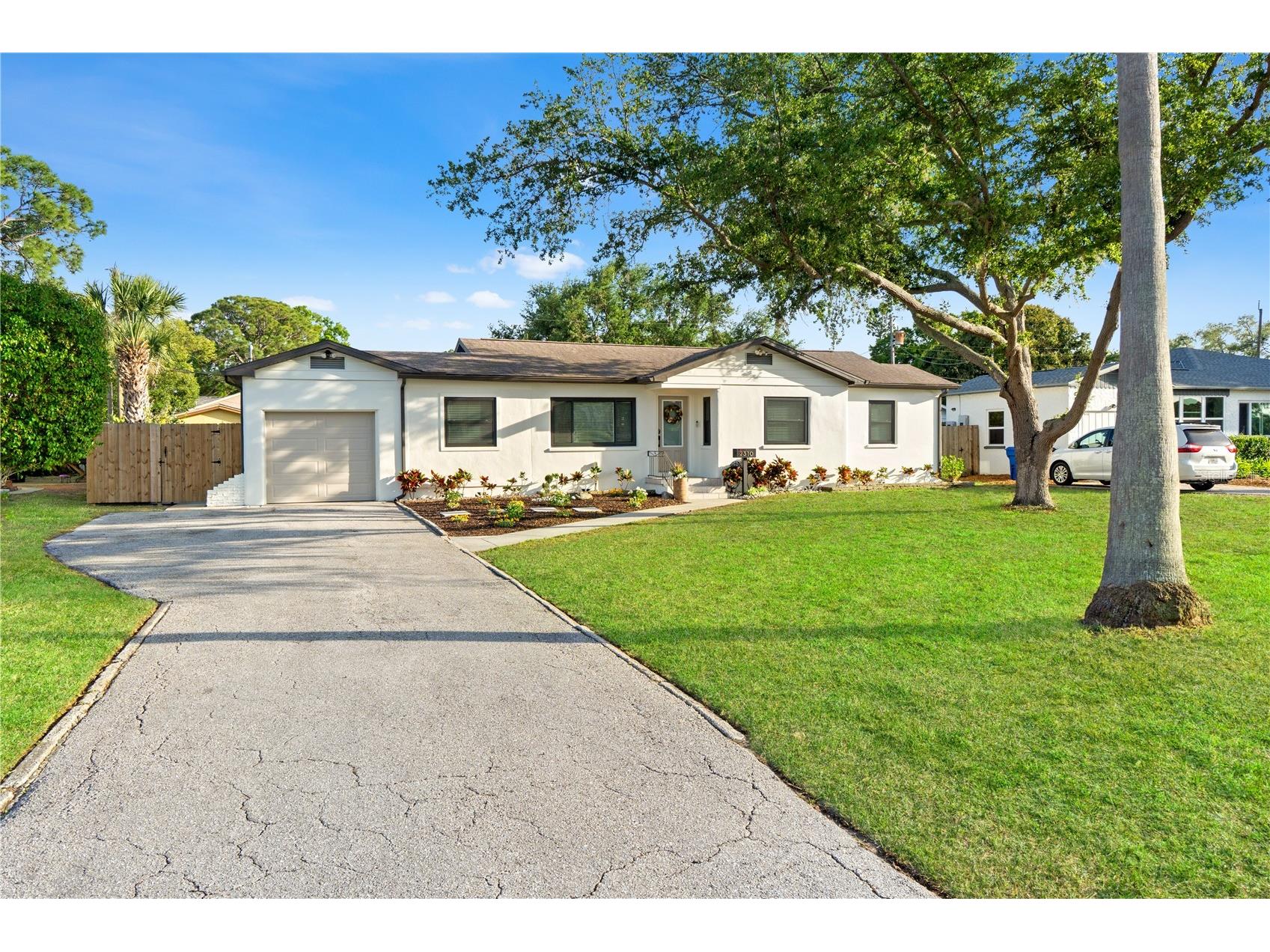 2310 Catalonia Way S Saint Petersburg FL 33712 TB8497883 image3